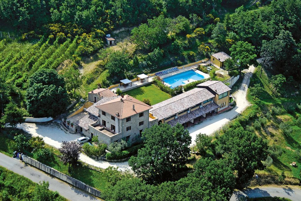 Le Torracce Agriturismo Olistico Hotel Valfabbrica Exterior photo